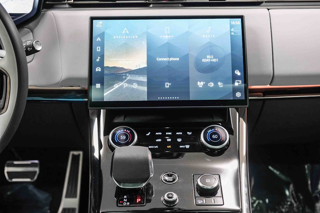 Thumbnail: 2023 Land Rover Range Rover Sport - 12