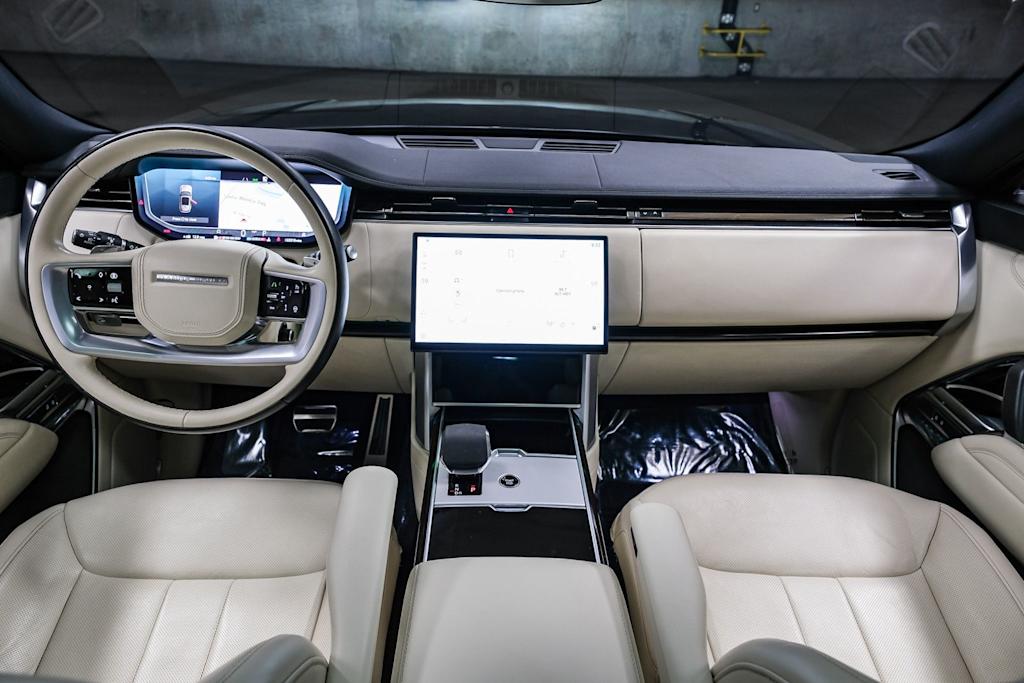 Thumbnail: 2024 Land Rover Range Rover - 2