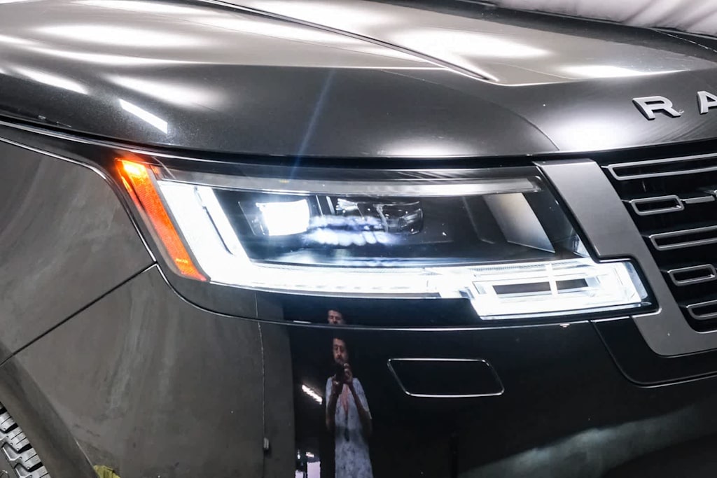 Thumbnail: 2024 Land Rover Range Rover - 20