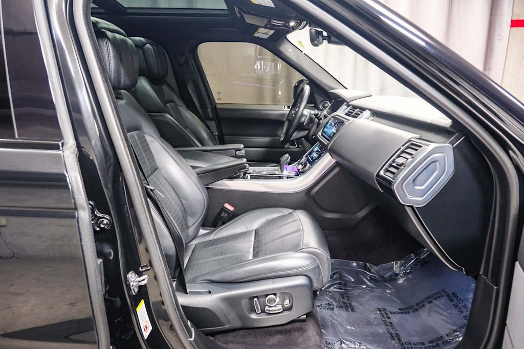 Thumbnail: 2019 Land Rover Range Rover Sport - 10