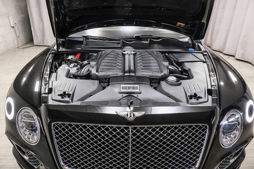 Thumbnail: 2018 Bentley Bentayga - 9