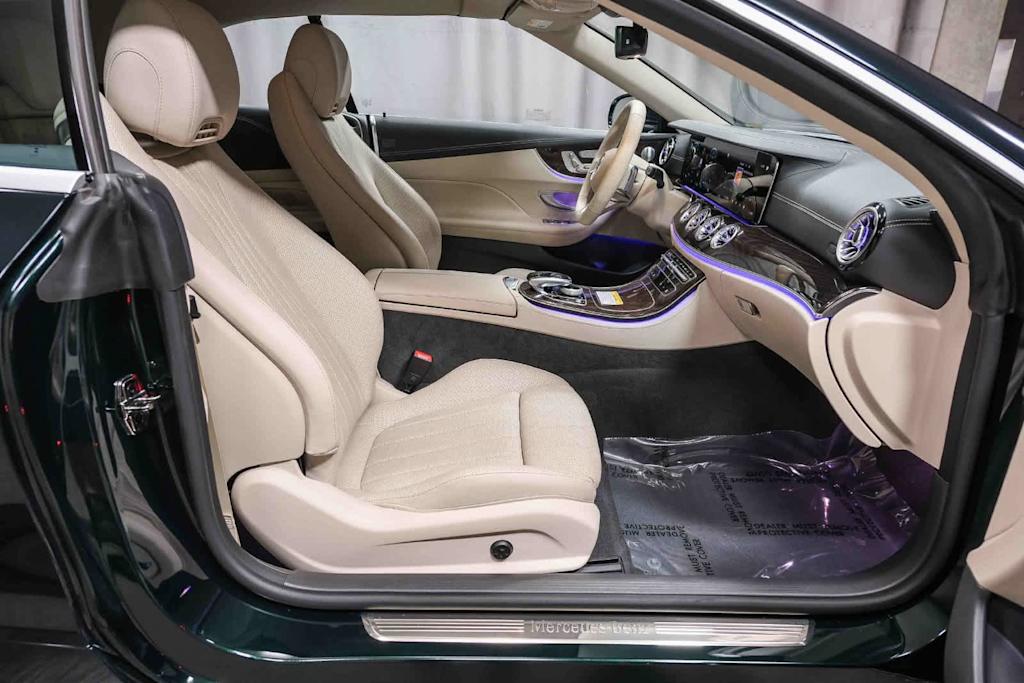 Thumbnail: 2023 Mercedes-Benz E-Class - 10