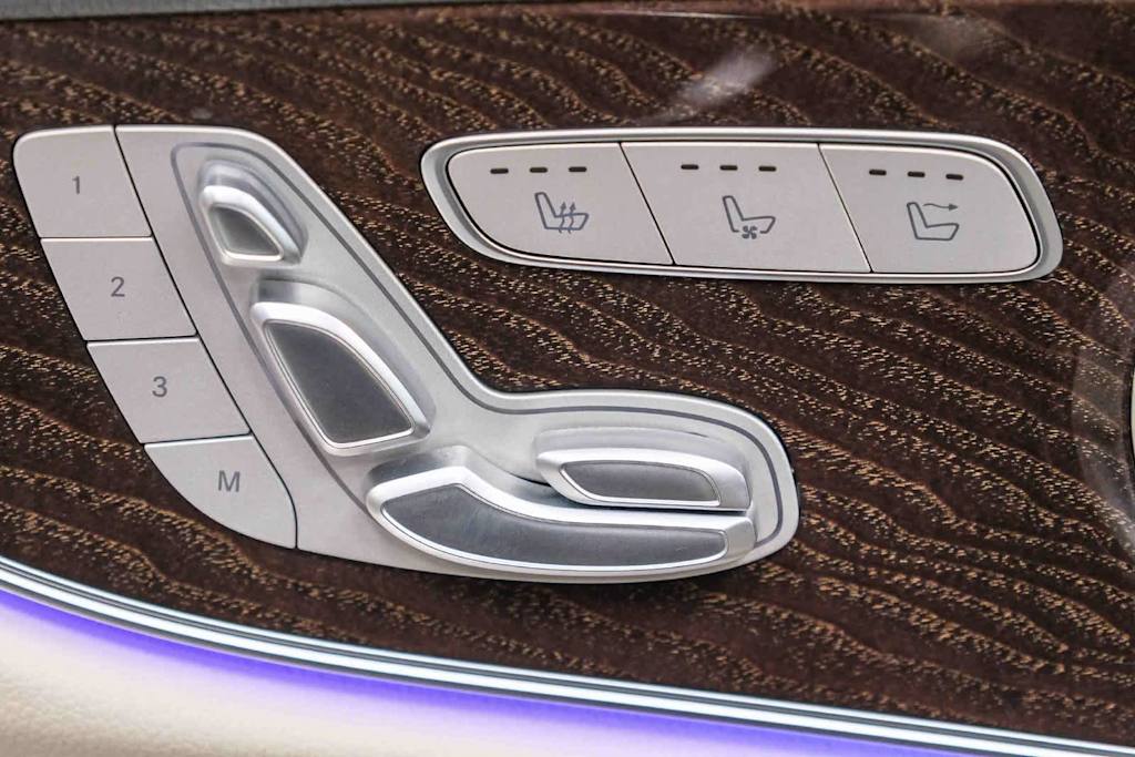 Thumbnail: 2023 Mercedes-Benz E-Class - 27