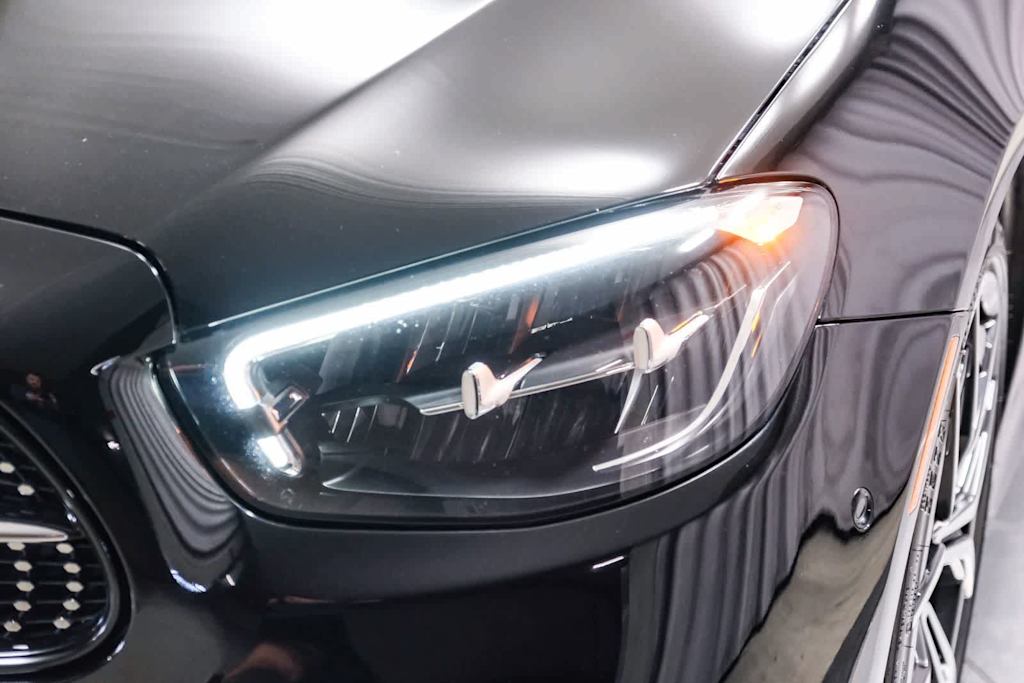 Thumbnail: 2023 Mercedes-Benz E-Class - 18