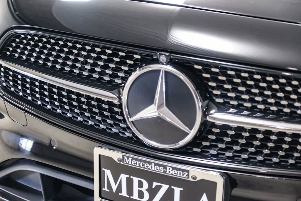 Thumbnail: 2023 Mercedes-Benz E-Class - 6