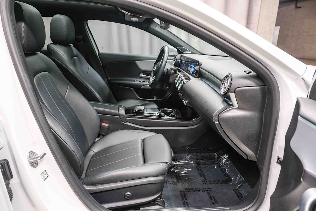 Thumbnail: 2020 Mercedes-Benz A-Class - 11