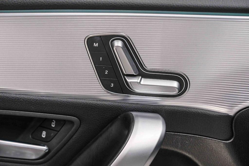 Thumbnail: 2020 Mercedes-Benz A-Class - 31