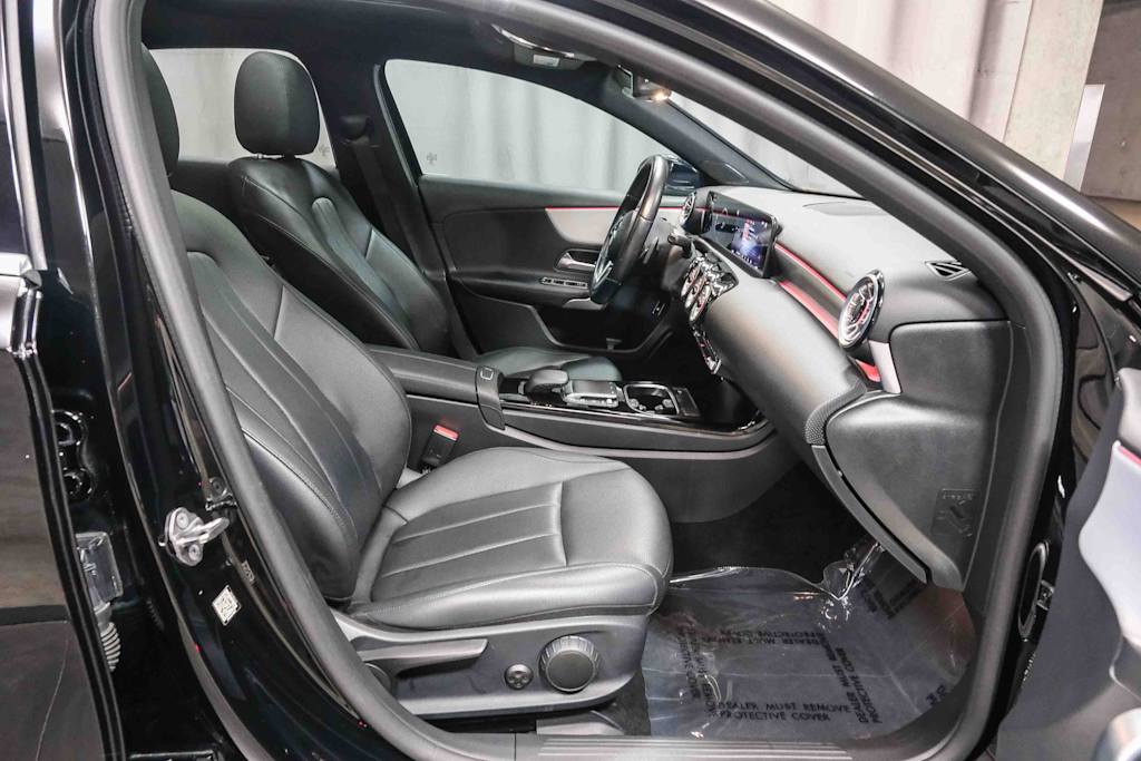 Thumbnail: 2022 Mercedes-Benz A-Class - 10