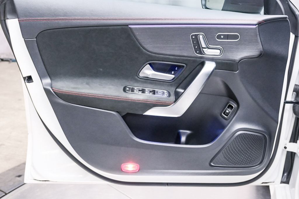 Thumbnail: 2023 Mercedes-Benz CLA - 22