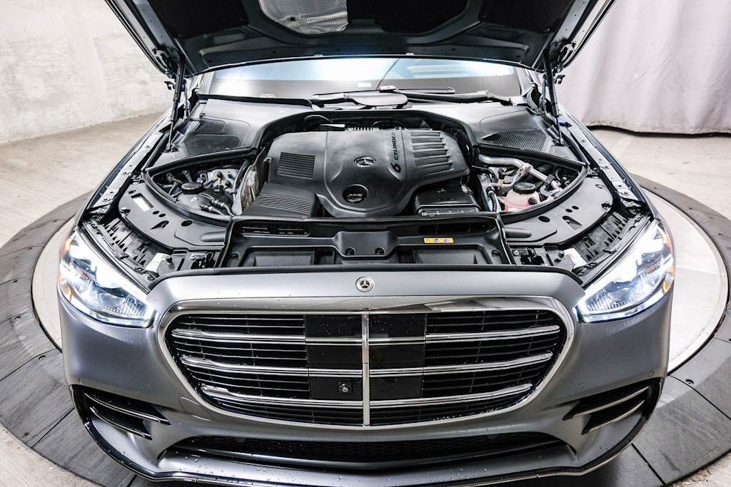Thumbnail: 2023 Mercedes-Benz S-Class - 7