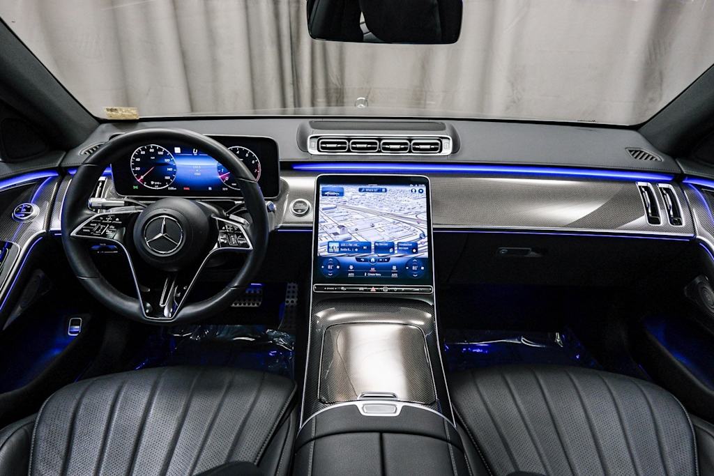 Thumbnail: 2023 Mercedes-Benz S-Class - 2