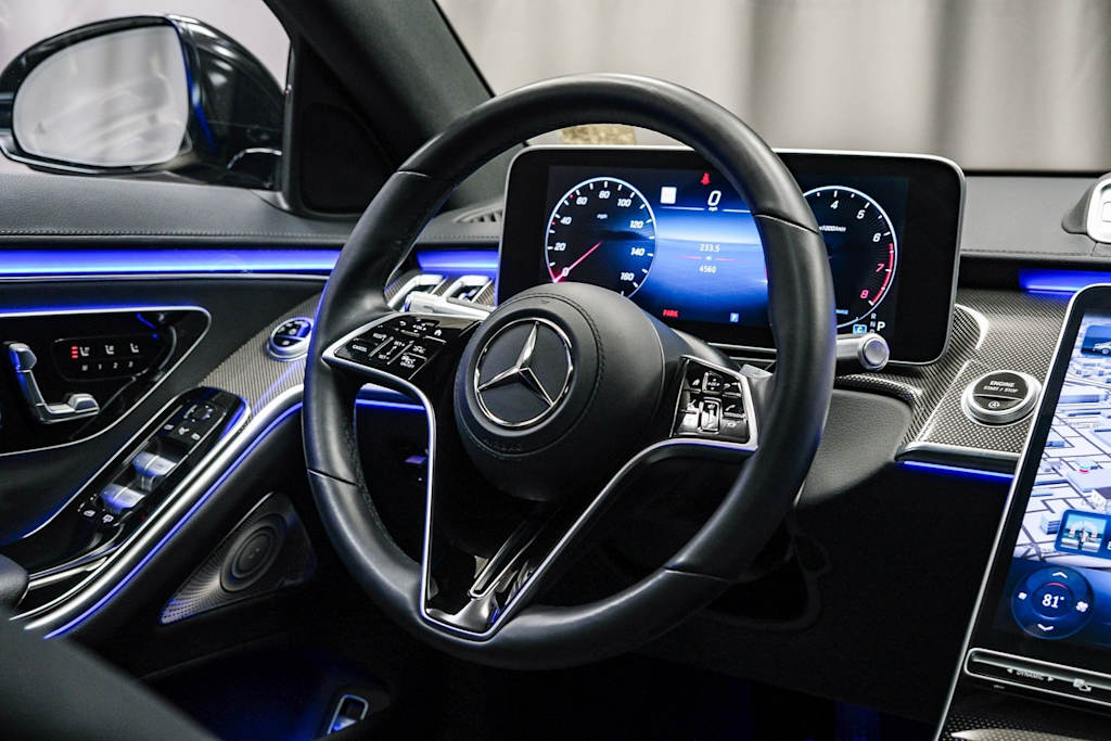 Thumbnail: 2023 Mercedes-Benz S-Class - 8