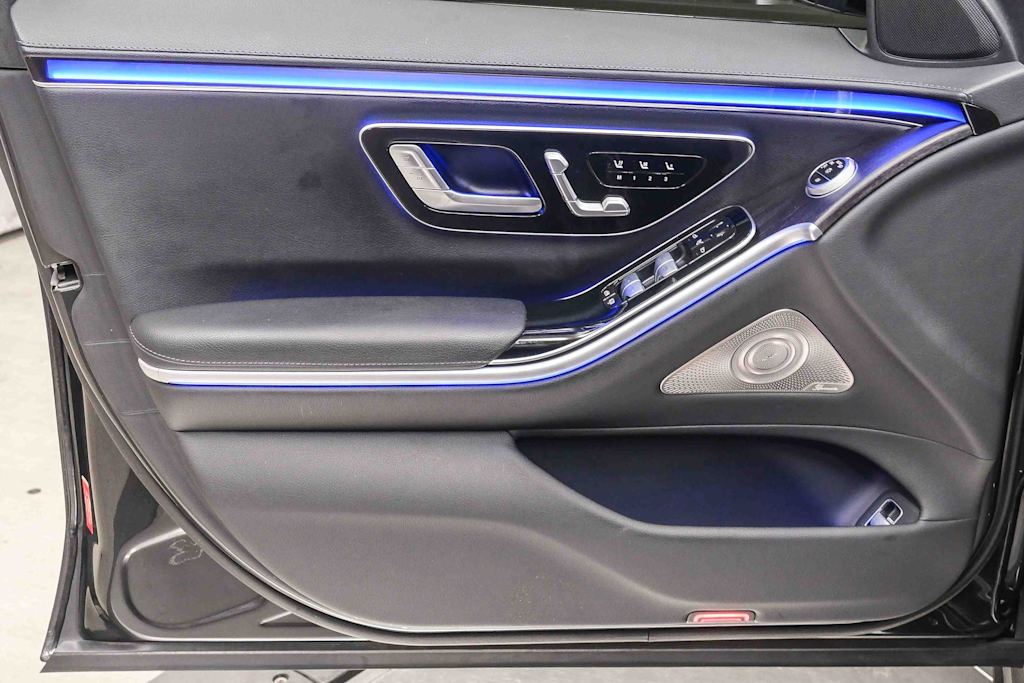 Thumbnail: 2022 Mercedes-Benz S-Class - 29