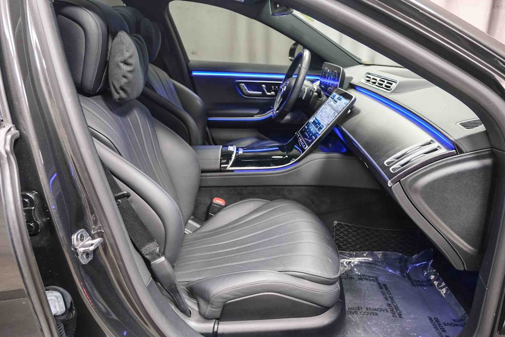 Thumbnail: 2022 Mercedes-Benz S-Class - 10
