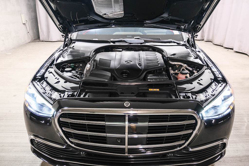 Thumbnail: 2023 Mercedes-Benz S-Class - 8