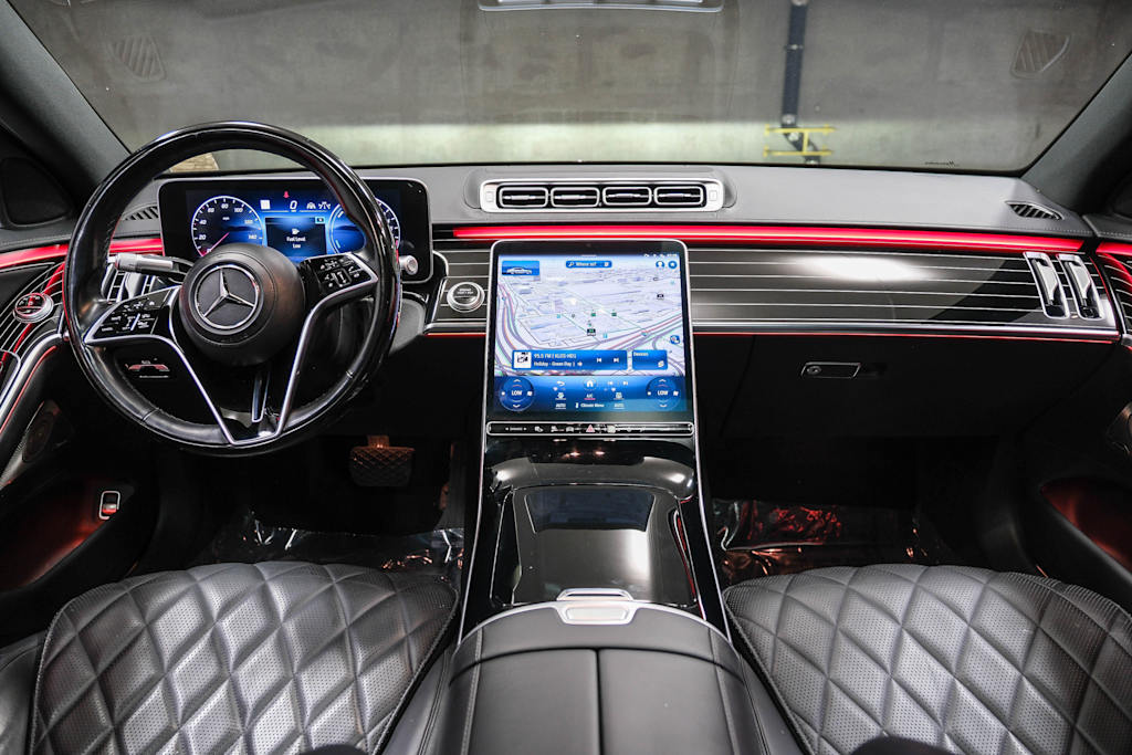 Thumbnail: 2023 Mercedes-Benz S-Class - 2