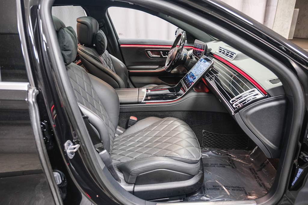 Thumbnail: 2023 Mercedes-Benz S-Class - 10
