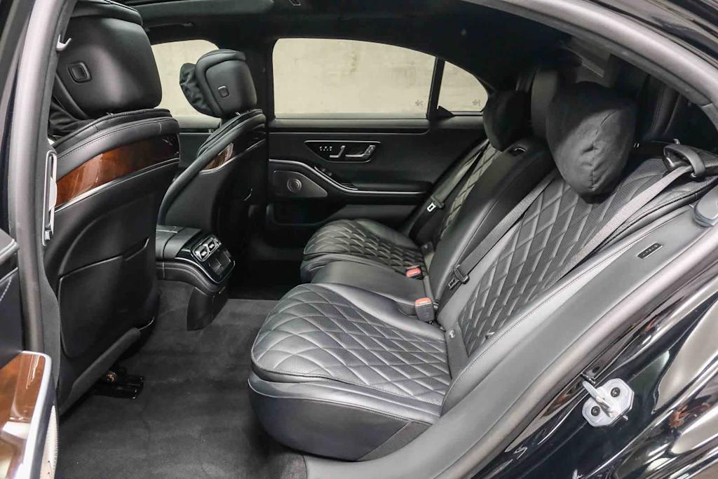 Thumbnail: 2024 Mercedes-Benz S-Class - 12