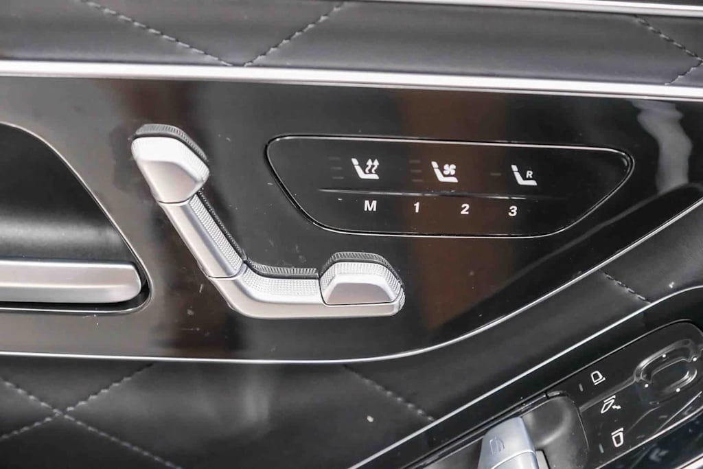 Thumbnail: 2024 Mercedes-Benz S-Class - 29