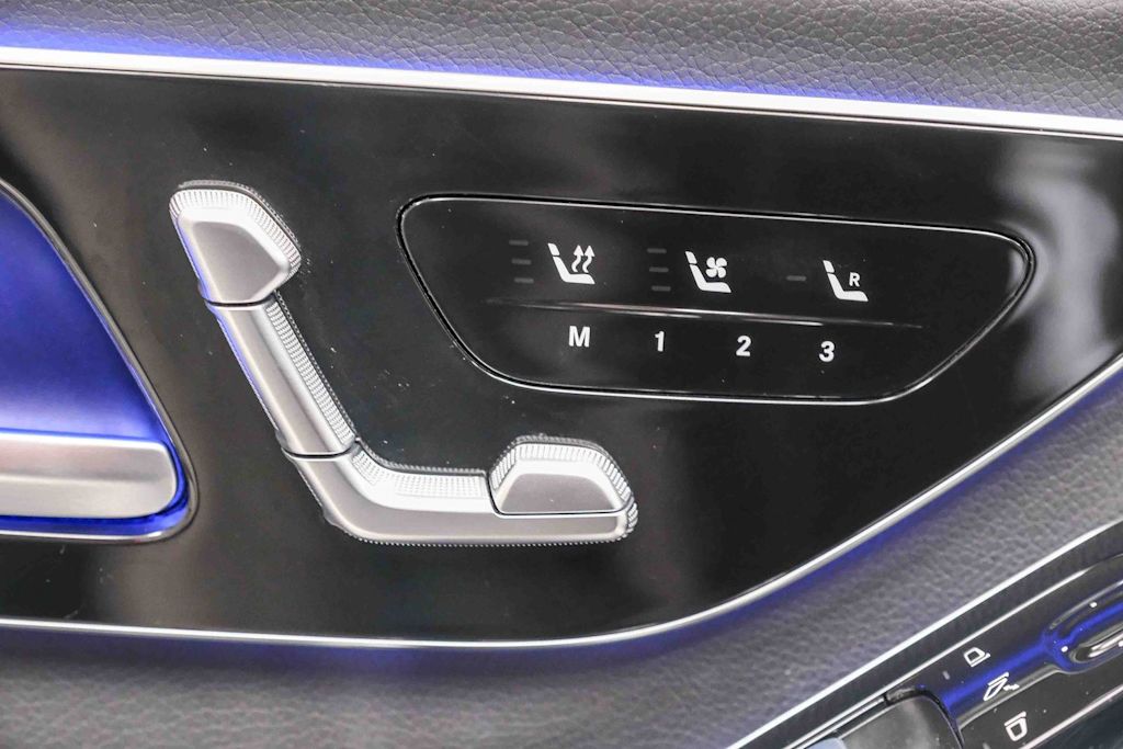 Thumbnail: 2023 Mercedes-Benz S-Class - 24