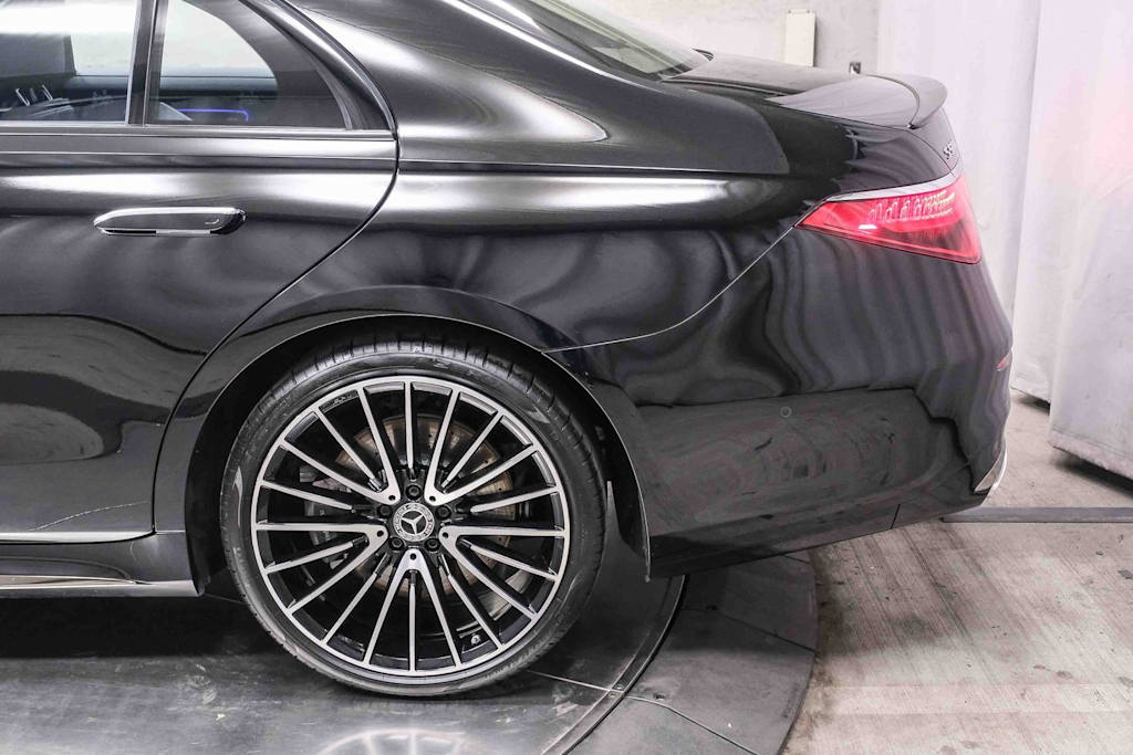Thumbnail: 2023 Mercedes-Benz S-Class - 6