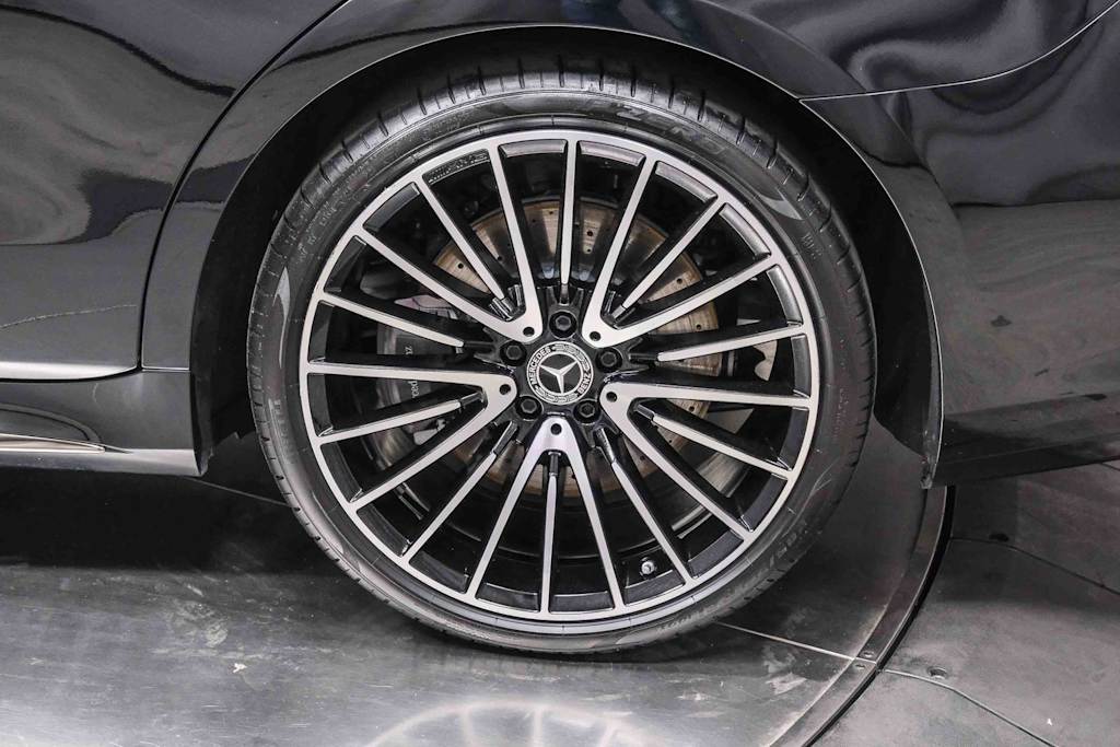 Thumbnail: 2023 Mercedes-Benz S-Class - 17