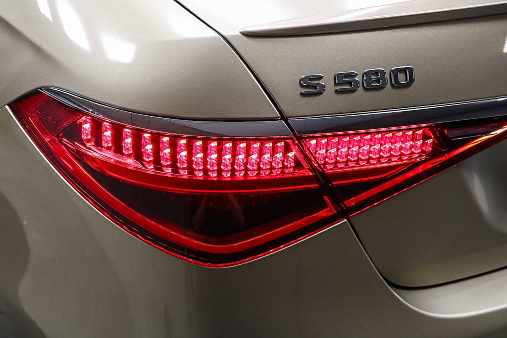 2025 Mercedes-Benz S-Class S 580 20