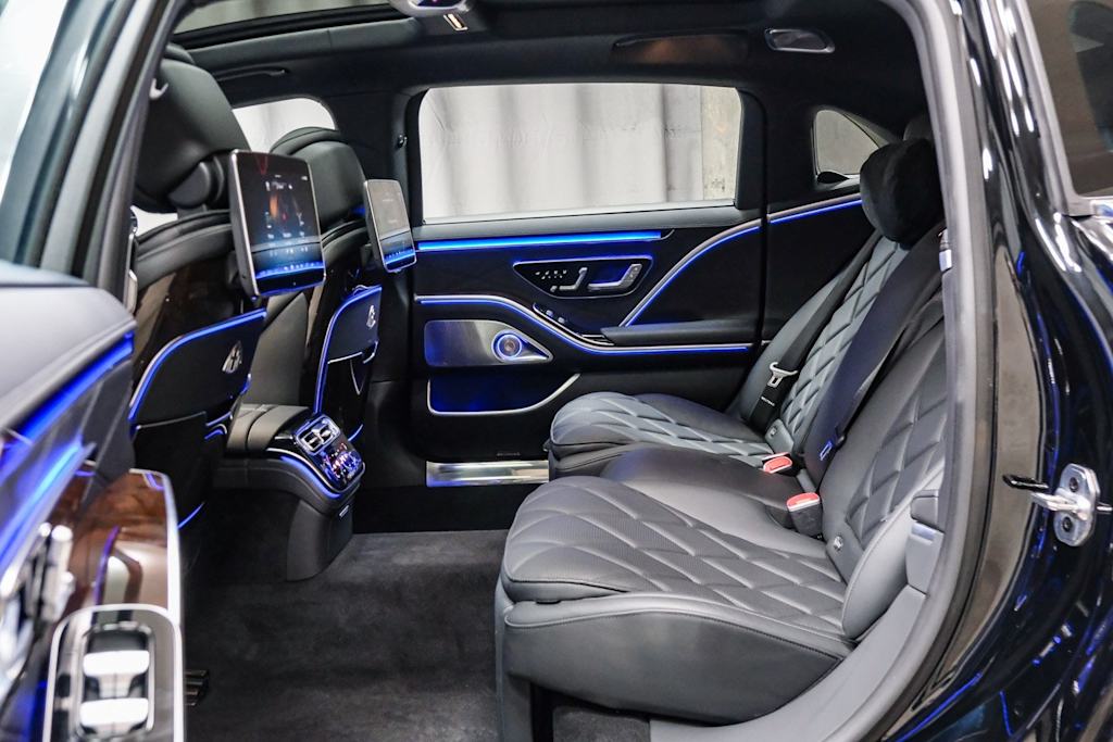 Thumbnail: 2024 Mercedes-Benz S-Class - 10