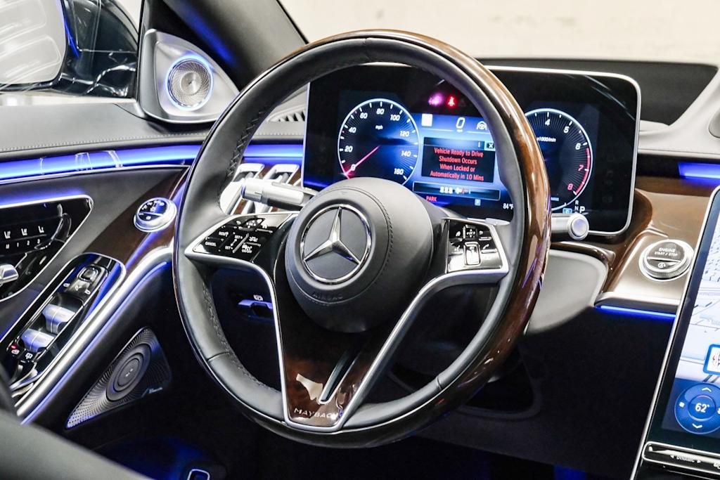 Thumbnail: 2024 Mercedes-Benz S-Class - 2