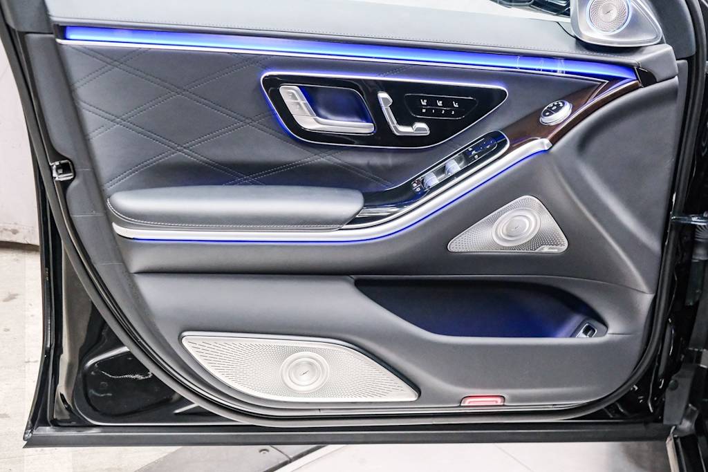 Thumbnail: 2024 Mercedes-Benz S-Class - 23