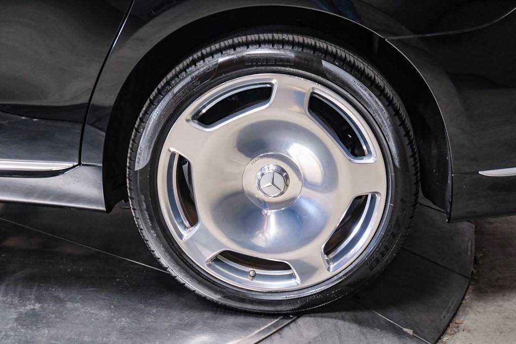 Thumbnail: 2024 Mercedes-Benz S-Class - 18