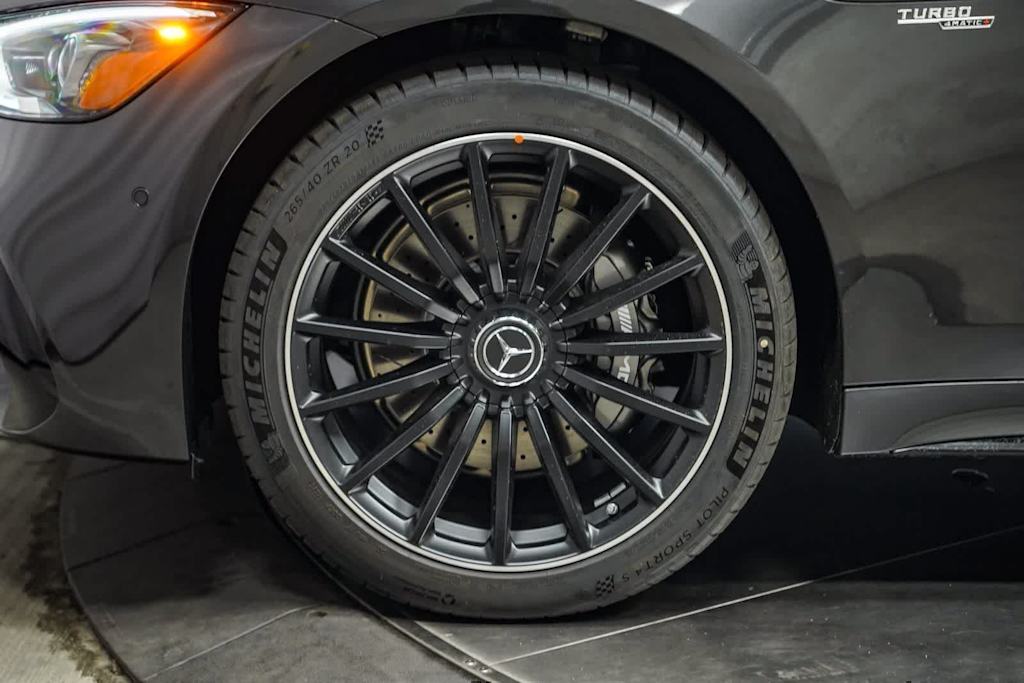 Thumbnail: 2026 Mercedes-Benz AMG GT - 5
