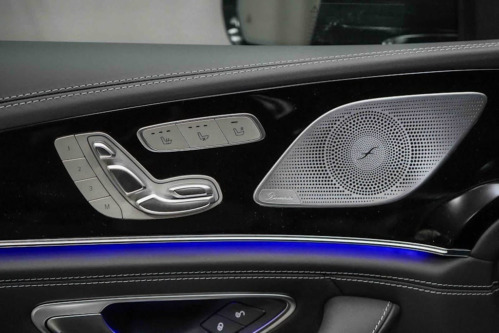 Thumbnail: 2026 Mercedes-Benz AMG GT - 24