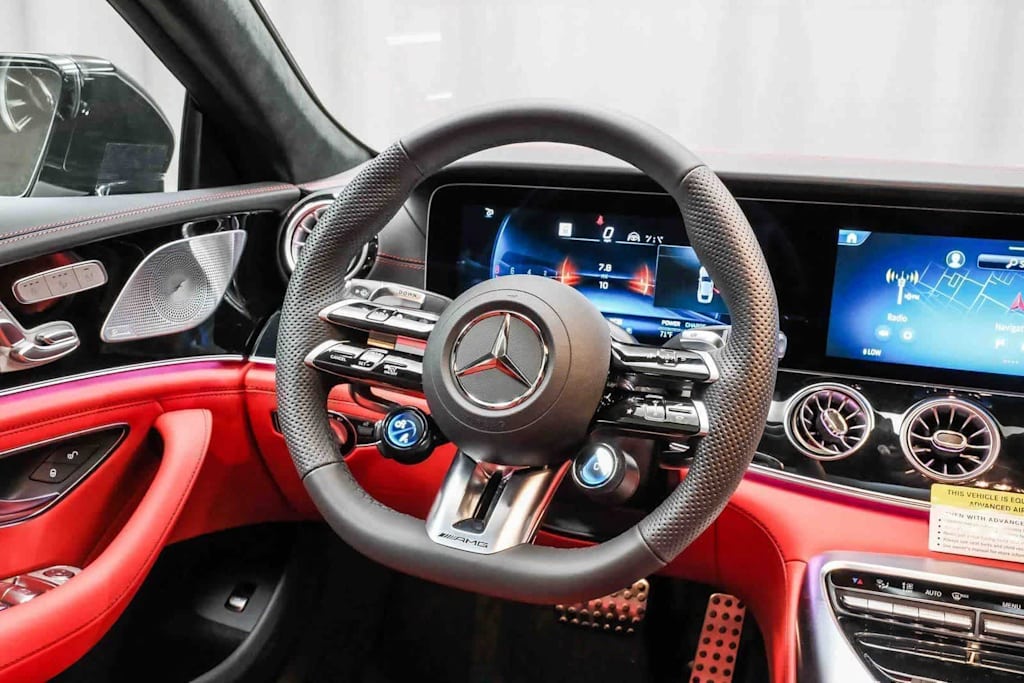 Thumbnail: 2026 Mercedes-Benz AMG GT - 8