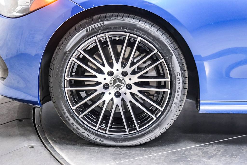 Thumbnail: 2022 Mercedes-Benz C-Class - 19