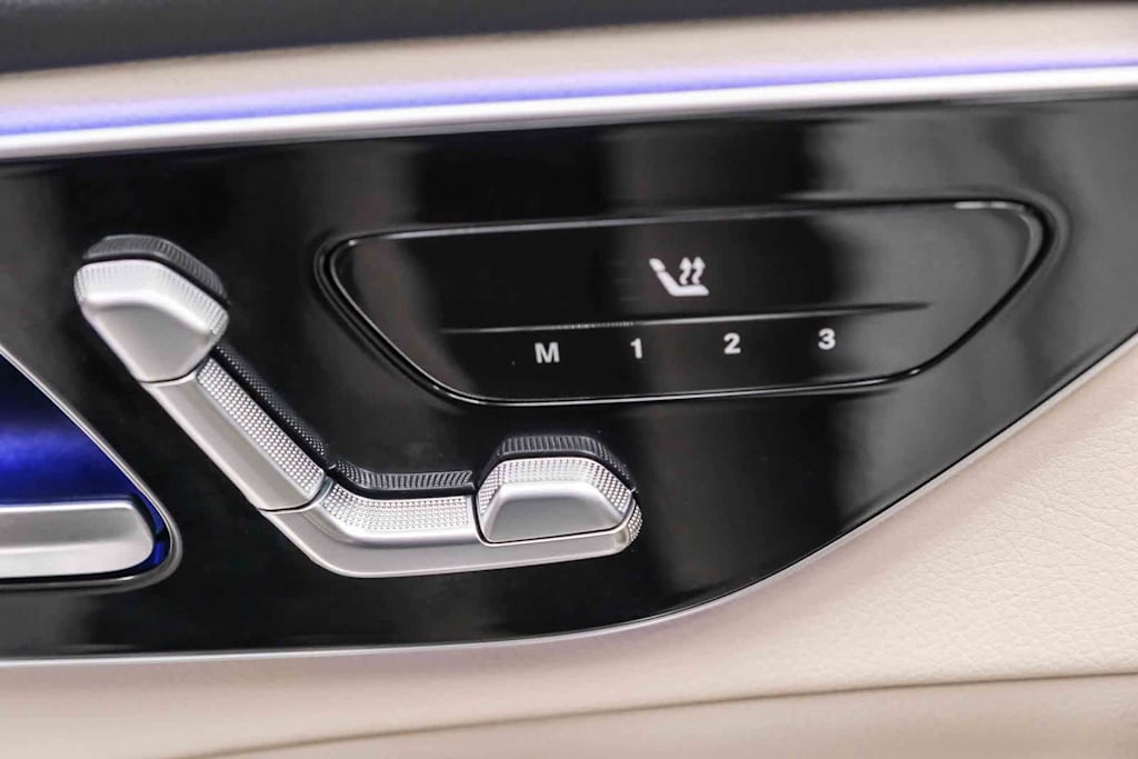 Thumbnail: 2024 Mercedes-Benz C-Class - 30