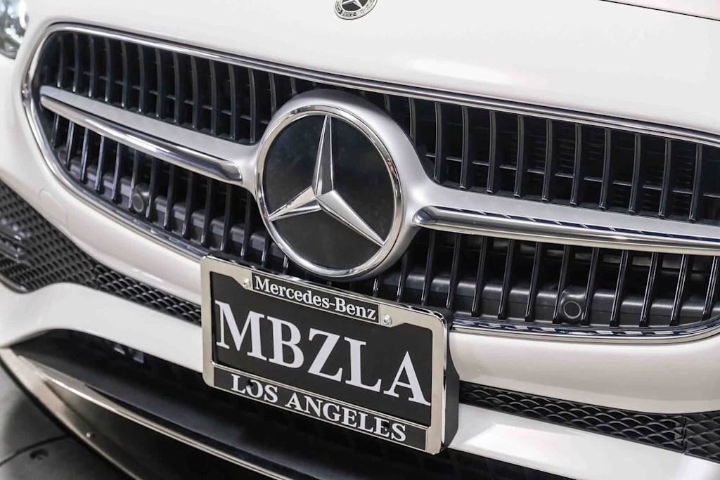 Thumbnail: 2024 Mercedes-Benz C-Class - 21