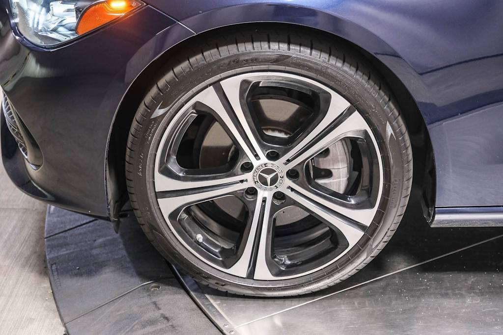 Thumbnail: 2023 Mercedes-Benz C-Class - 19