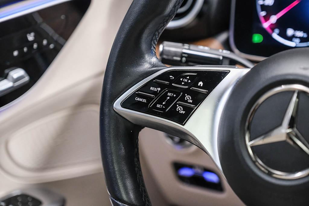 Thumbnail: 2023 Mercedes-Benz C-Class - 26
