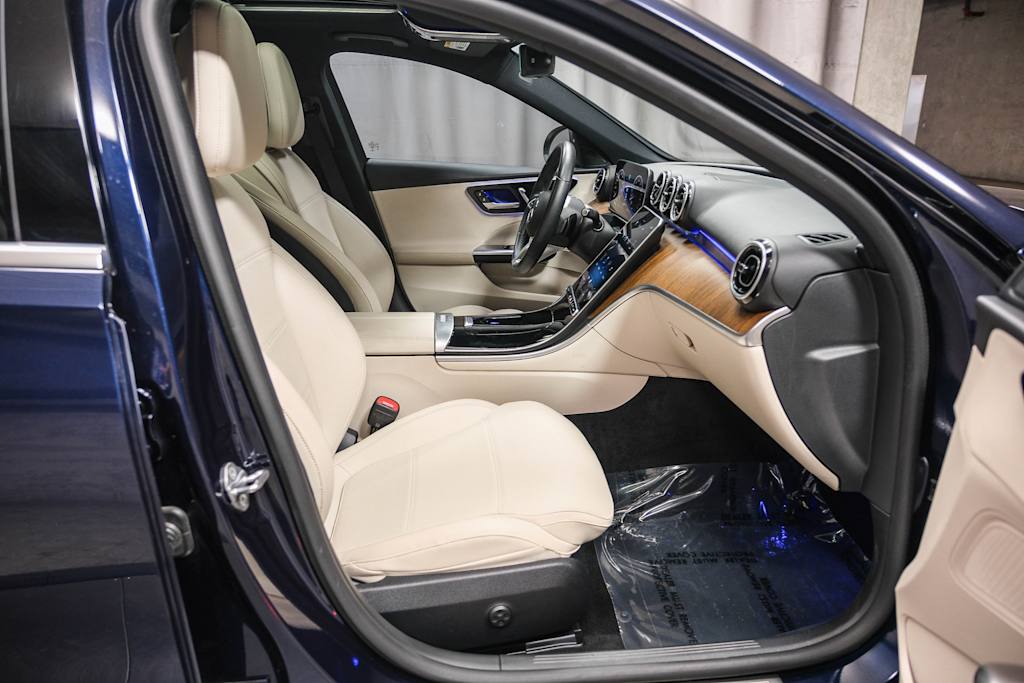 Thumbnail: 2023 Mercedes-Benz C-Class - 11