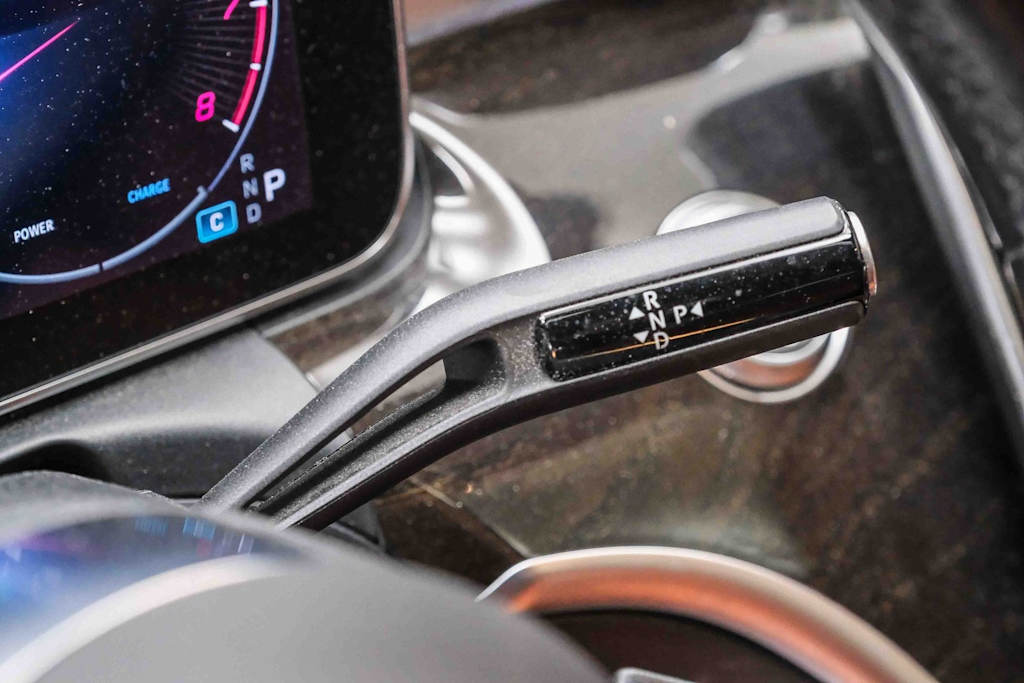 Thumbnail: 2023 Mercedes-Benz C-Class - 13