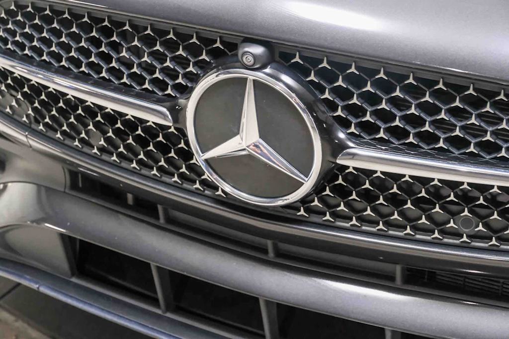 Thumbnail: 2023 Mercedes-Benz C-Class - 7