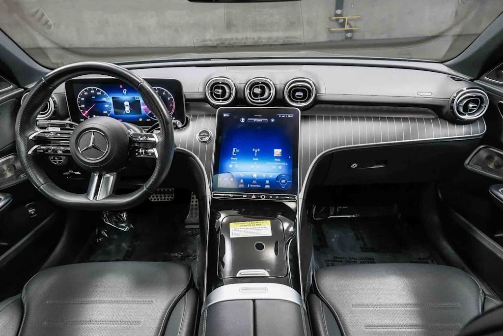 Thumbnail: 2023 Mercedes-Benz C-Class - 2