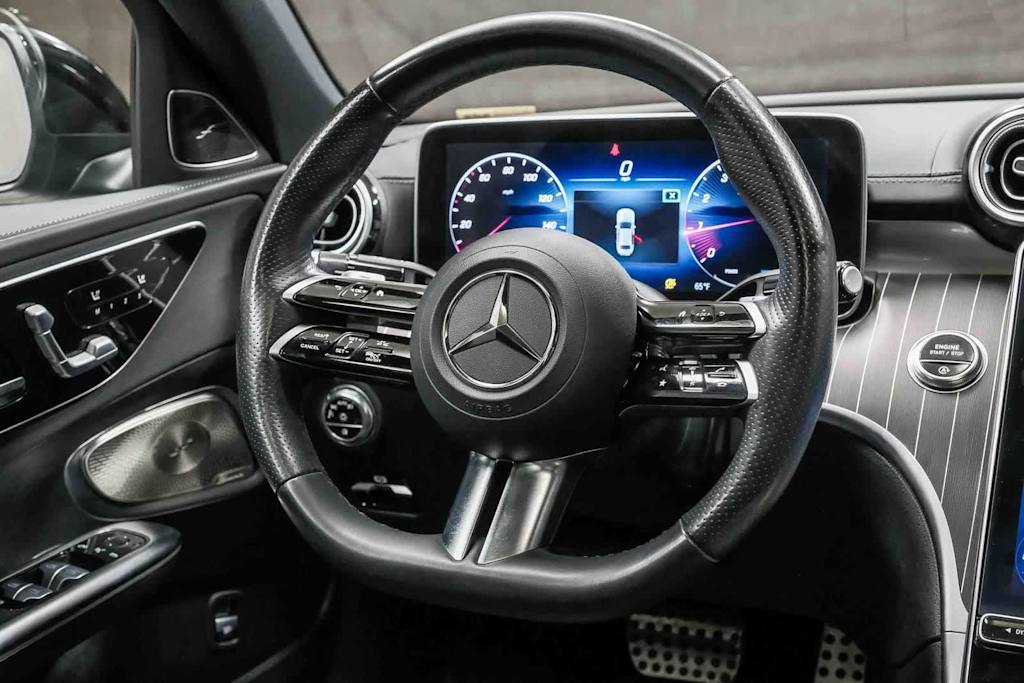 Thumbnail: 2023 Mercedes-Benz C-Class - 10