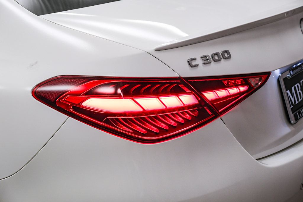 Thumbnail: 2023 Mercedes-Benz C-Class - 17