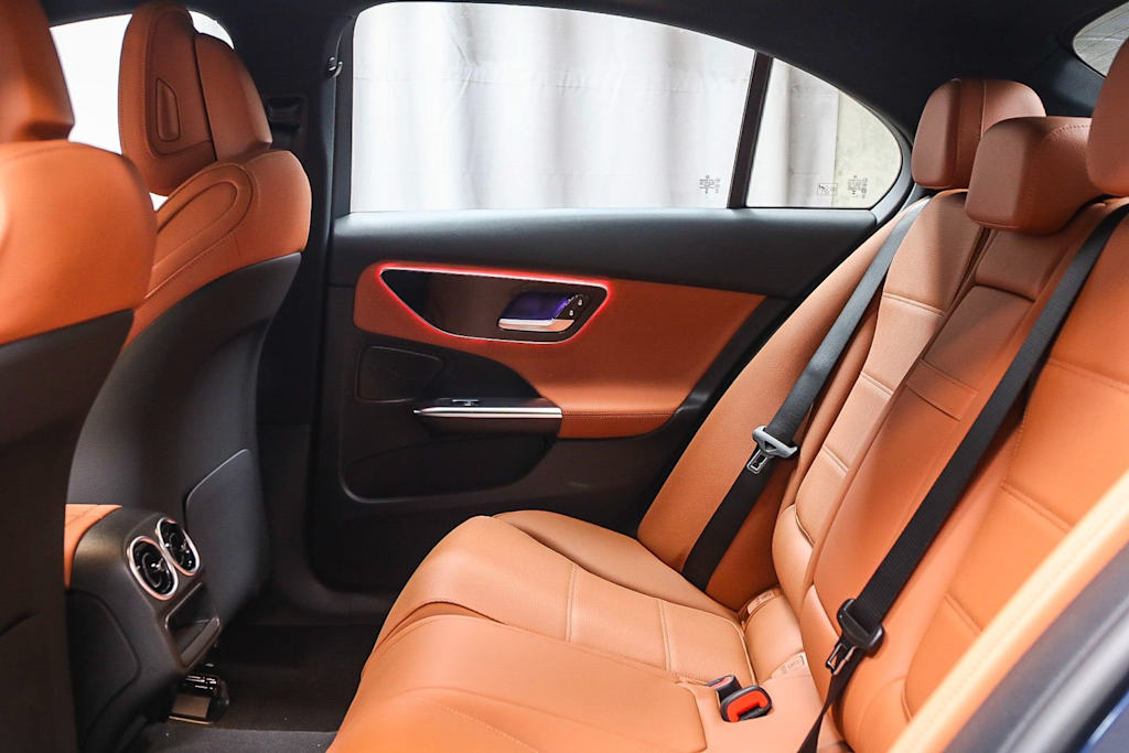 2025 Mercedes-Benz C-Class C 300 12