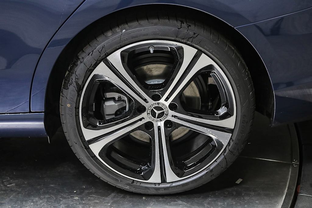 2025 Mercedes-Benz C-Class C 300 7