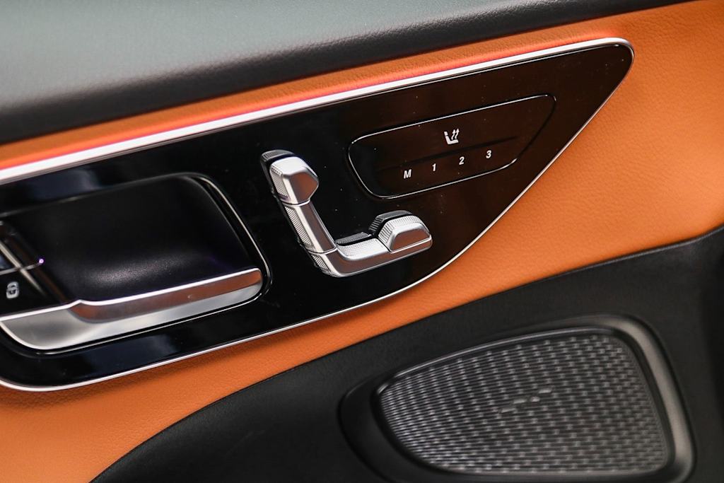2025 Mercedes-Benz C-Class C 300 24