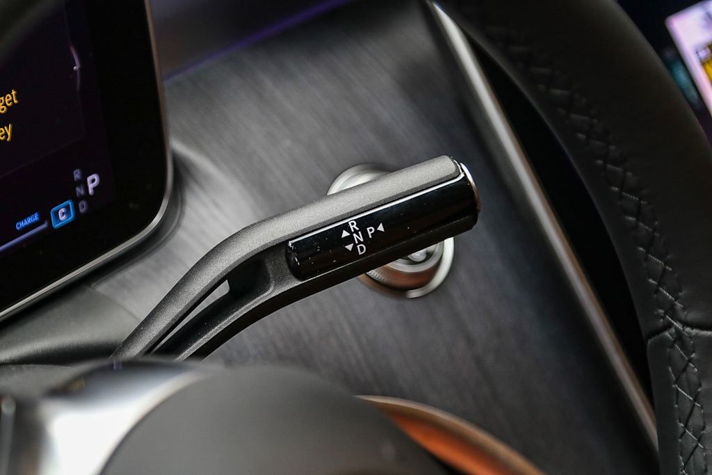 2025 Mercedes-Benz C-Class C 300 6