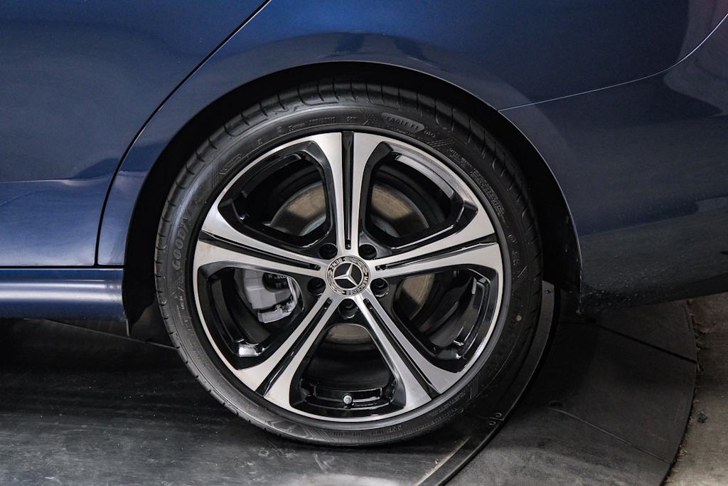 Image of 2025 Mercedes-Benz C-Class